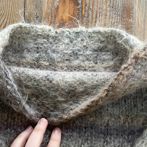 Vintage Boat Neck Knit Sweater - Picture 4 of 8